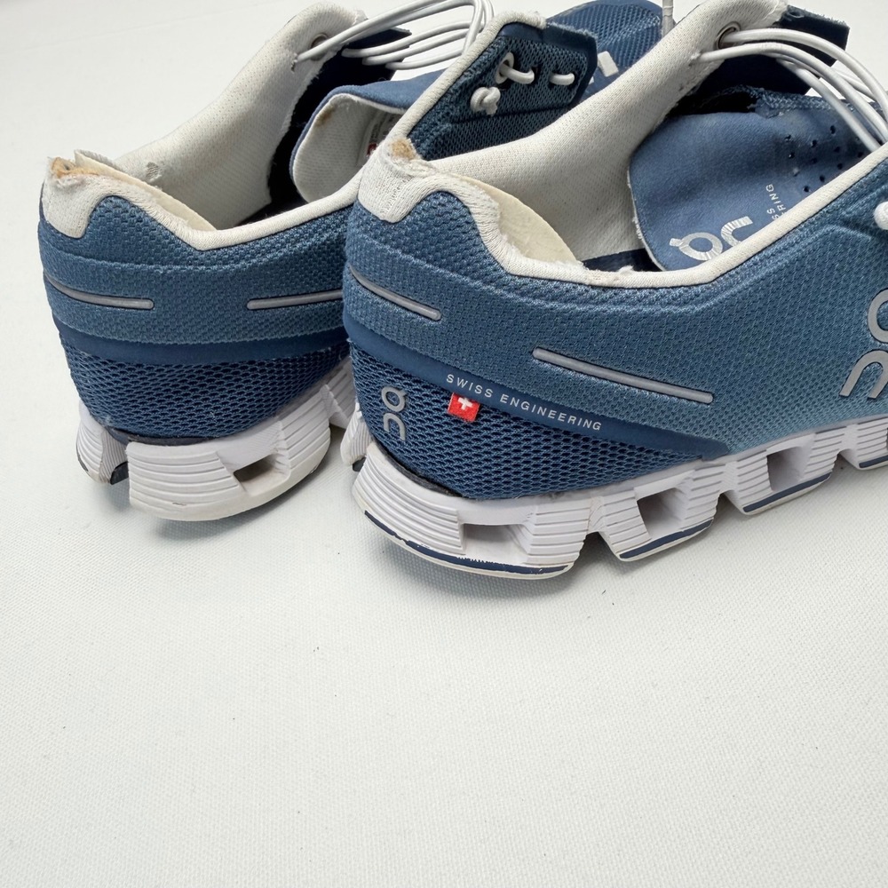 On Cloud 5 Running Shoes Womens 10 Denim Blue White Speed Laces Sneakers  FLAWED - Picture 7 of 10